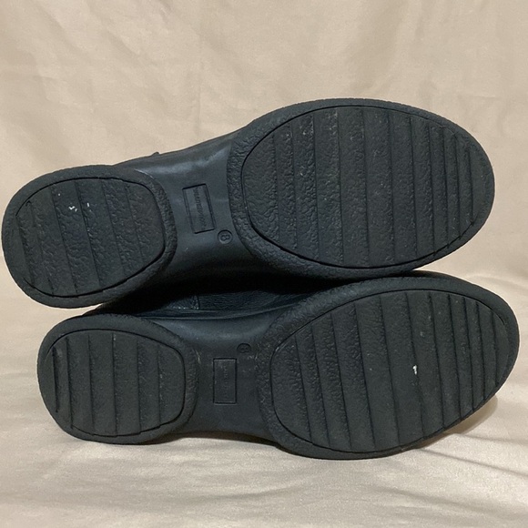 Weatherproof 8 Boots - Picture 13 of 13